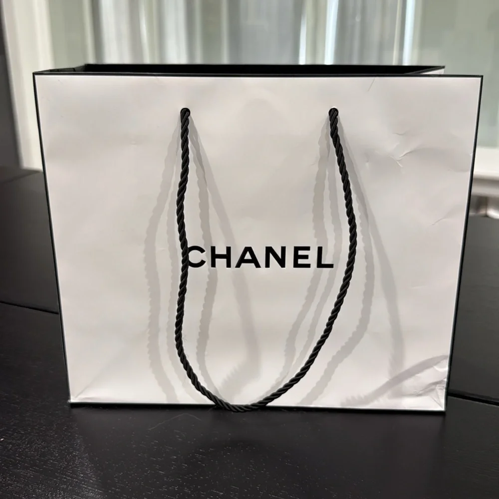 Chanel Classic White Shopping Gift Display Bag